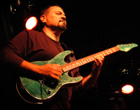 Carl plays live